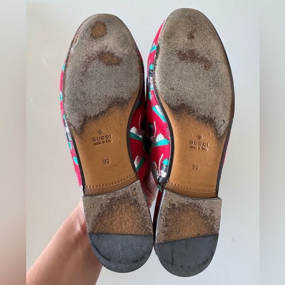 Gucci Red Bumble Bee Print Princetown Brocade Flat Mule Slides Shoes EU 39 US 9 - Picture 6 of 8